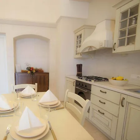 San Velletri Appart hôtel 3*